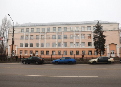 А подрядчик все тот же: массу нарушений вскрыли после ремонта школы №29 в Воронеже 