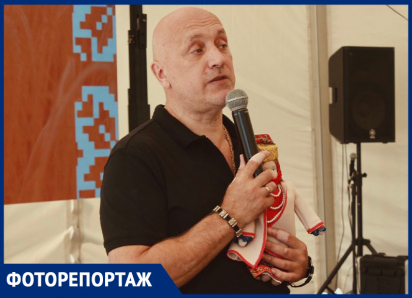Захар Прилепин посетил воронежское «Русское лето» 