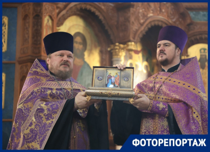 Как выглядит Пояс Пресвятой Богородицы, который на несколько дней привезли в Воронеж