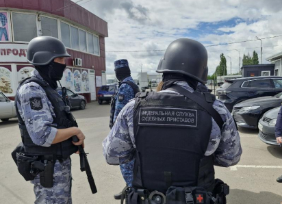 Скандально известный Алексеевский рынок лишился части строений в Воронеже