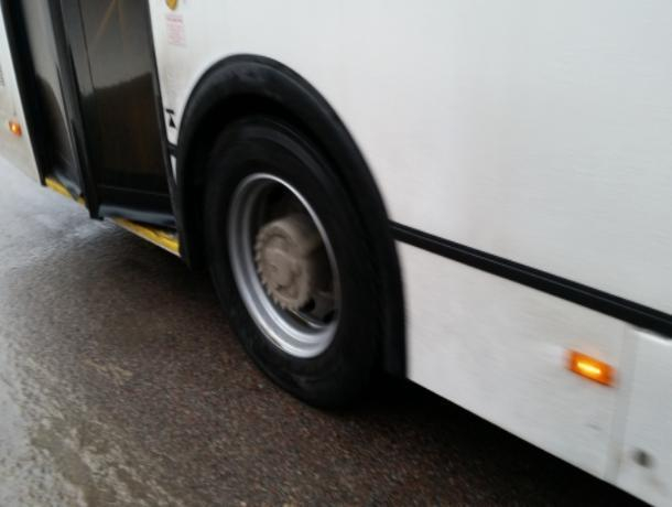Автобус «Воронеж-Москва» сбил 39-летнего мужчину