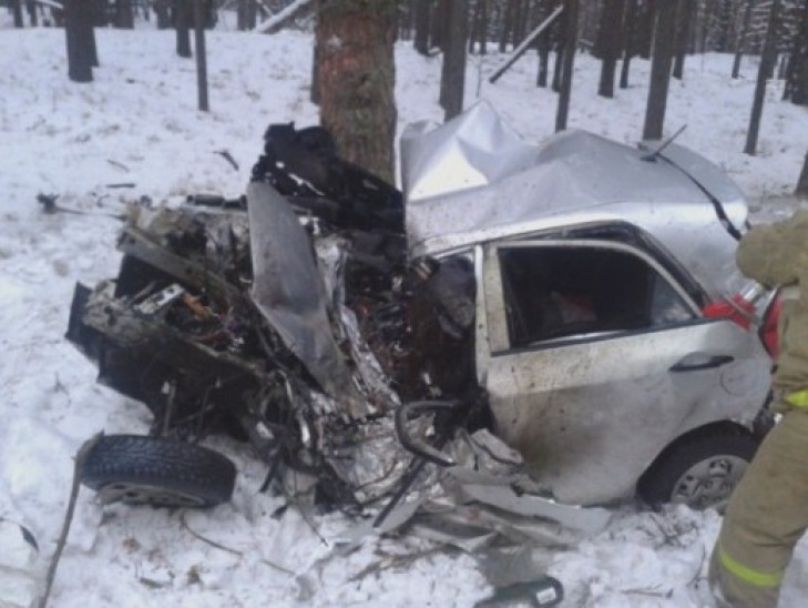 В Воронежской области в аварии погибла 26-летняя девушка