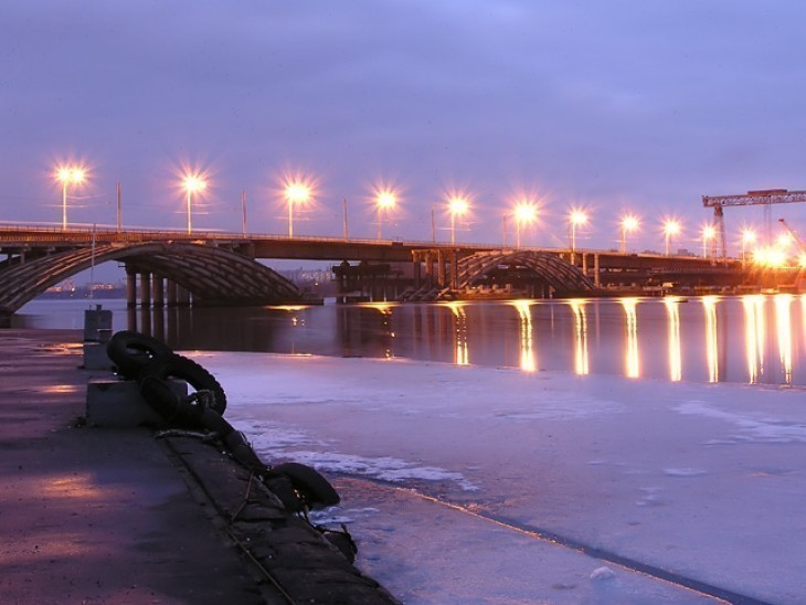 В Воронеже во время салюта Чернавский мост перекроют на 45 минут