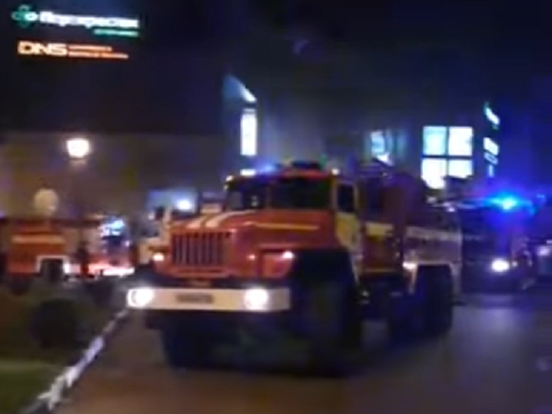 Названа причина ночного пожара в ТЦ в Воронеже