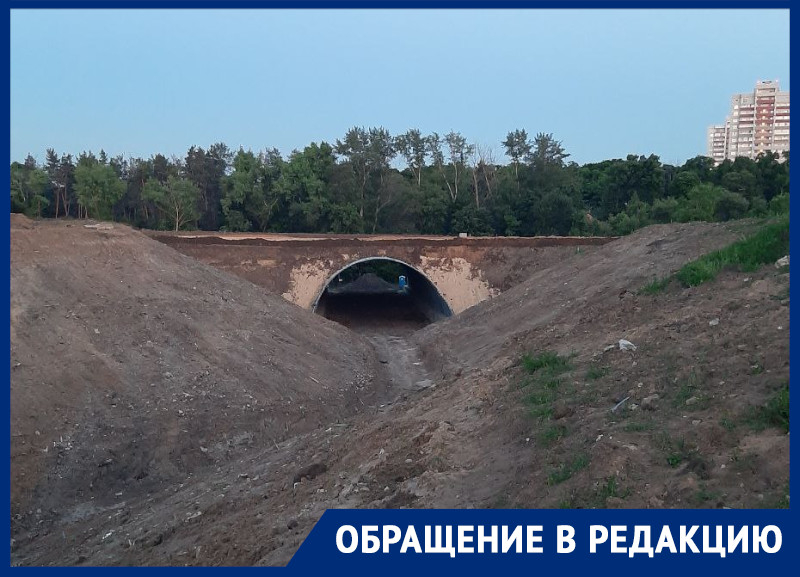 Загадочные сооружения замечены на стройке дороги Тимирязева-Шишкова в Воронеже