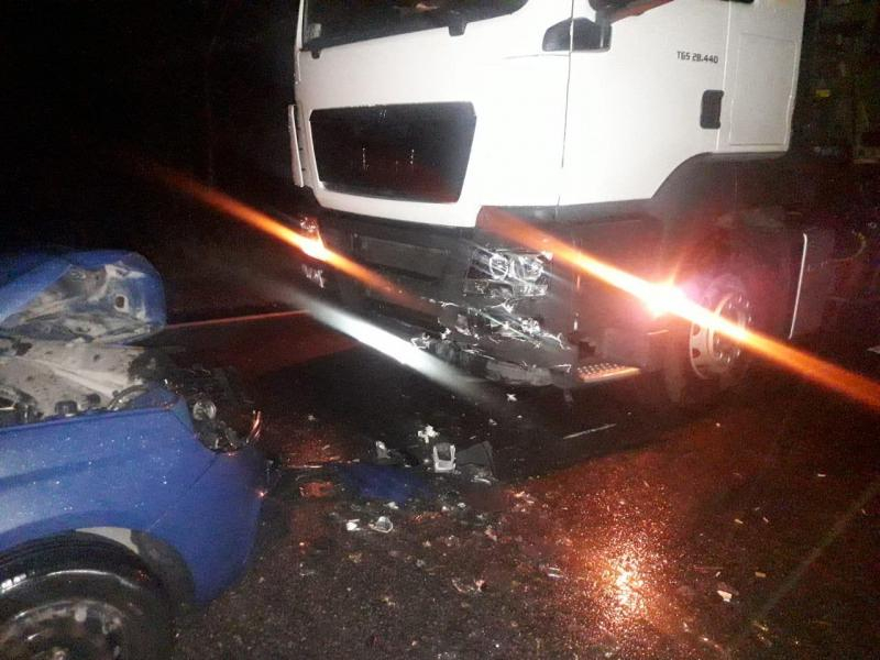 Опубликованы фото с места смертельной аварии с участием грузовика в Воронежской области