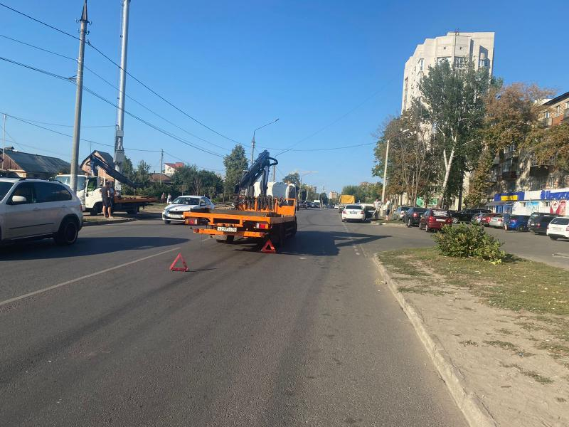 Эвакуатор наехал на инвалида-колясочника в Воронеже