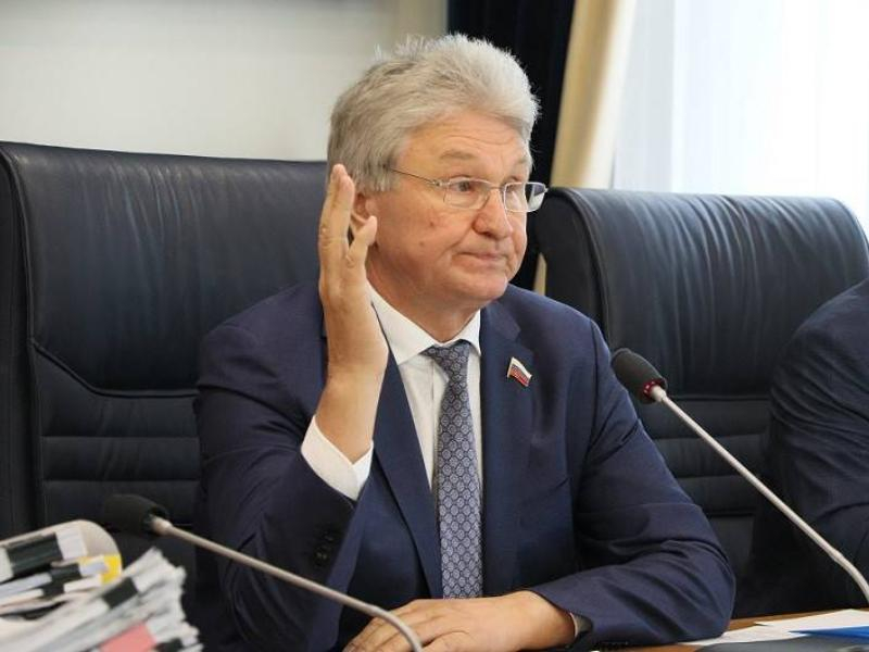 Депутат признался, что в городской Думе голосуют вслепую за чиновников мэрии Воронежа