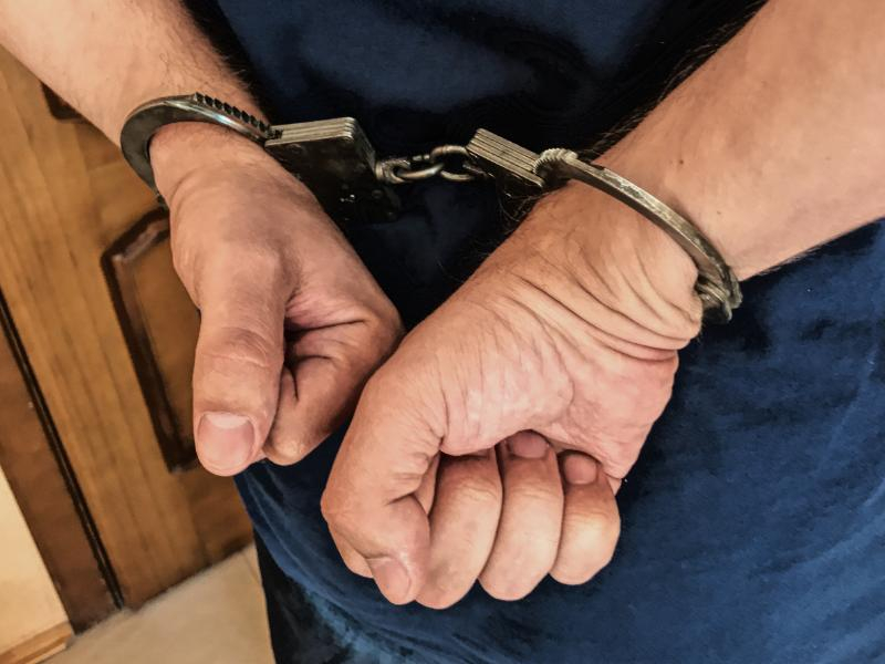Студент воронежского вуза ограбил 22-летнего парня в центре города