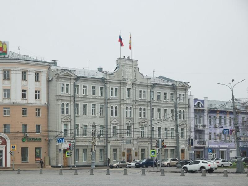 Три здания в Воронеже вспыхнут фиолетовыми огнями