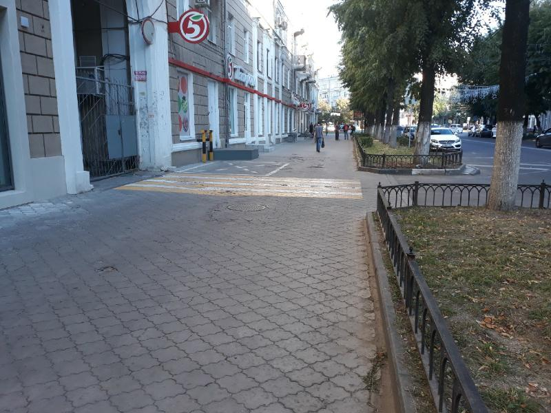 Комичный пешеходный переход стал звездой соцсетей в Воронеже