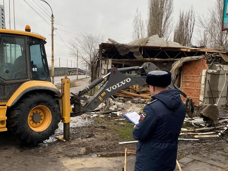 Магазин фейерверков демонтировали в Воронеже