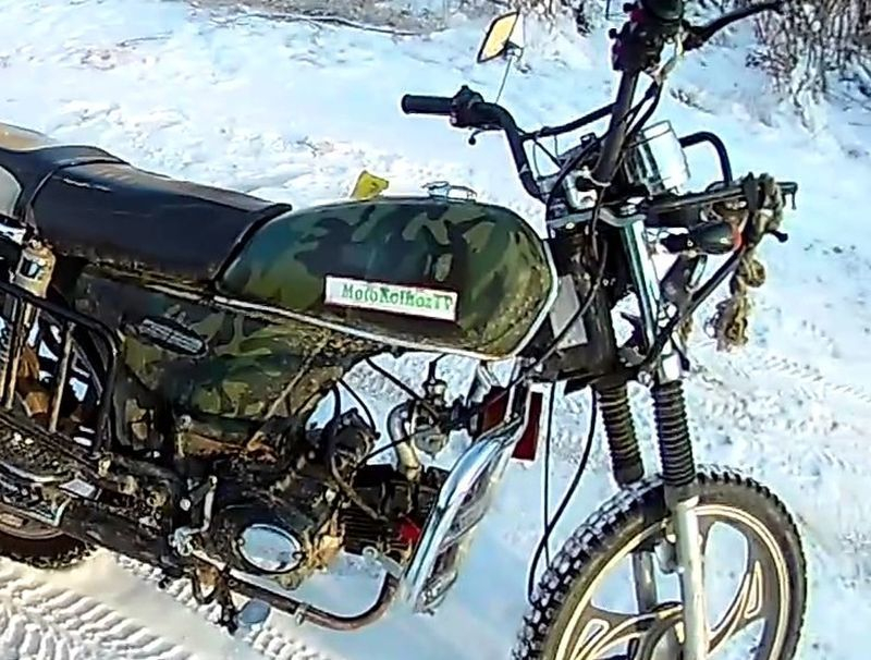 Воронежец опрокинулся через дамбу, когда ехал на угнанном мотоцикле за пивом