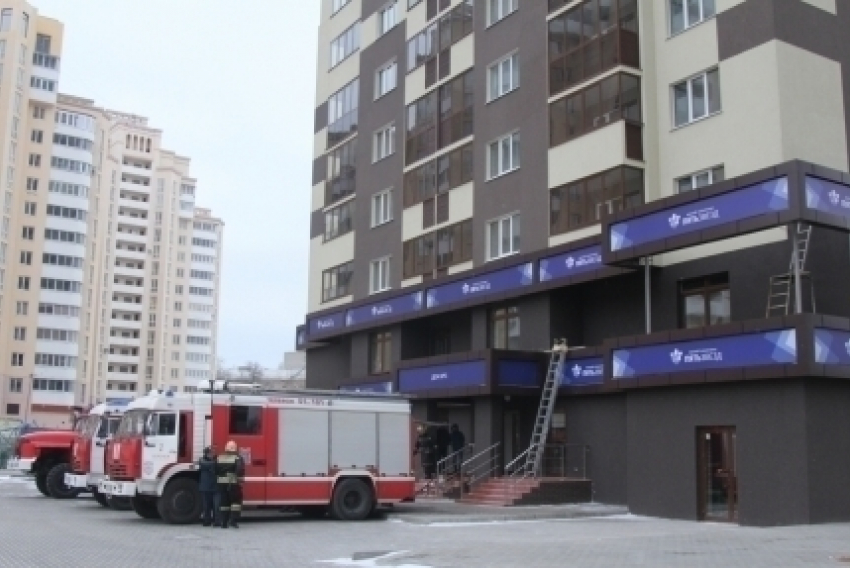 В Воронеже прошла экстремальная тренировка пожарных