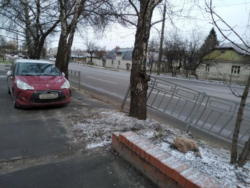 Призрачную «шестерку» заподозрили в разгроме на воронежской улице