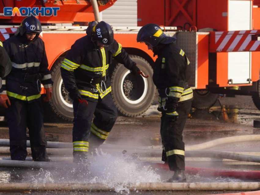 Детская шалость с огнем закончилась для ребенка больничной койкой: беда случилась в воронежском селе 