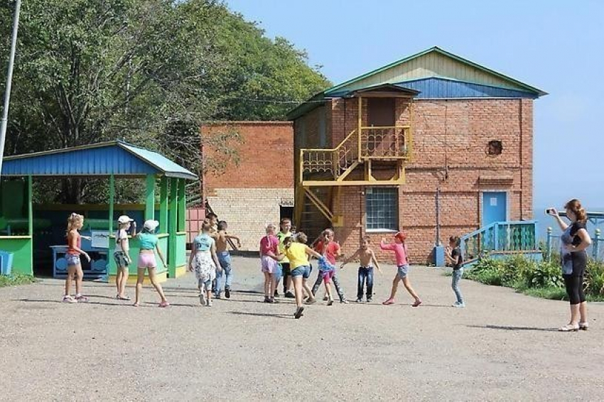 Воронежцам компенсируют затраты на путевки в детские лагеря