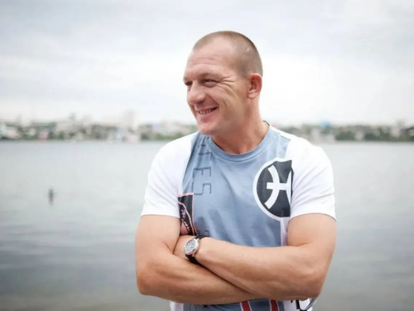 Прославивший Россию прыгун в воду отмечает день рождения в Воронеже