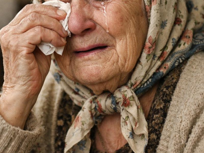 Пароль «Роза»: зачем воронежская старушка отправила деньги в банке из-под детского питания в Москву 