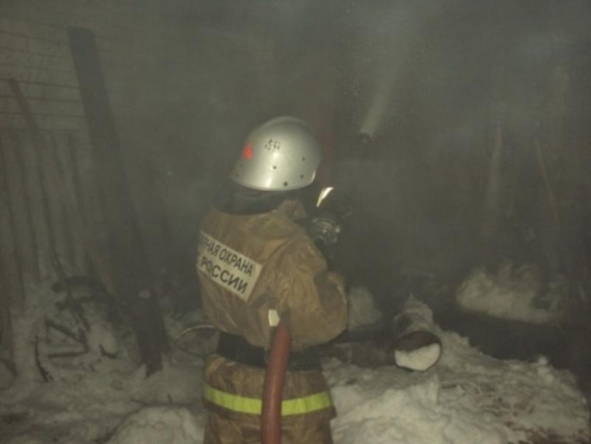 Спасатели предотвратили взрыв двух газовых баллонов в центре Воронежа