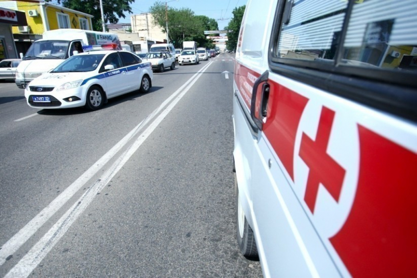 В Воронеже 5 сентября водители сбили двух пешеходов: подростка и пенсионера