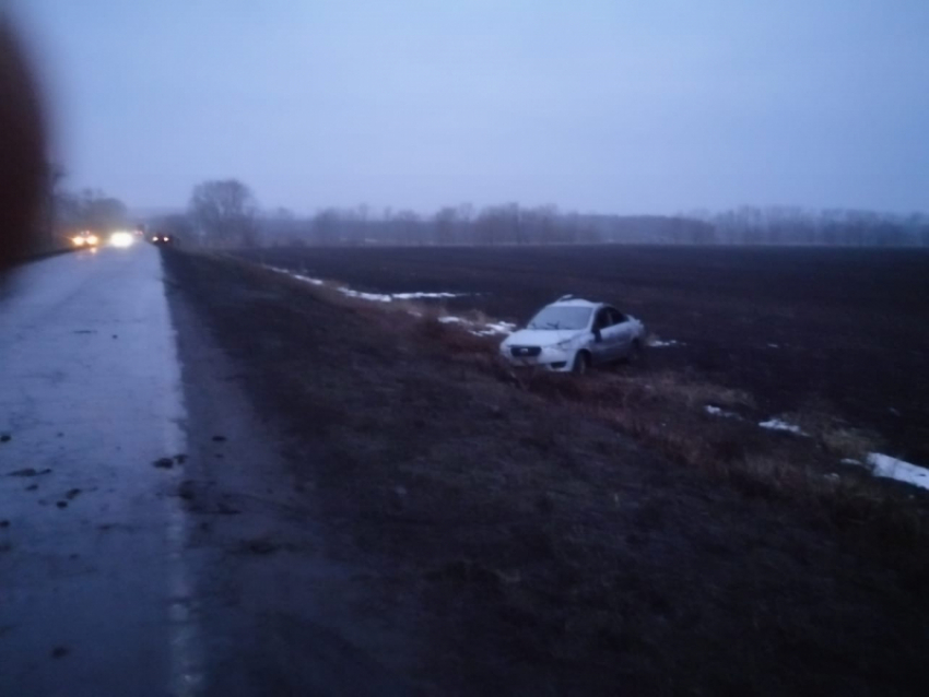 16-летний парень погиб в искореженной машине в Воронежской области 
