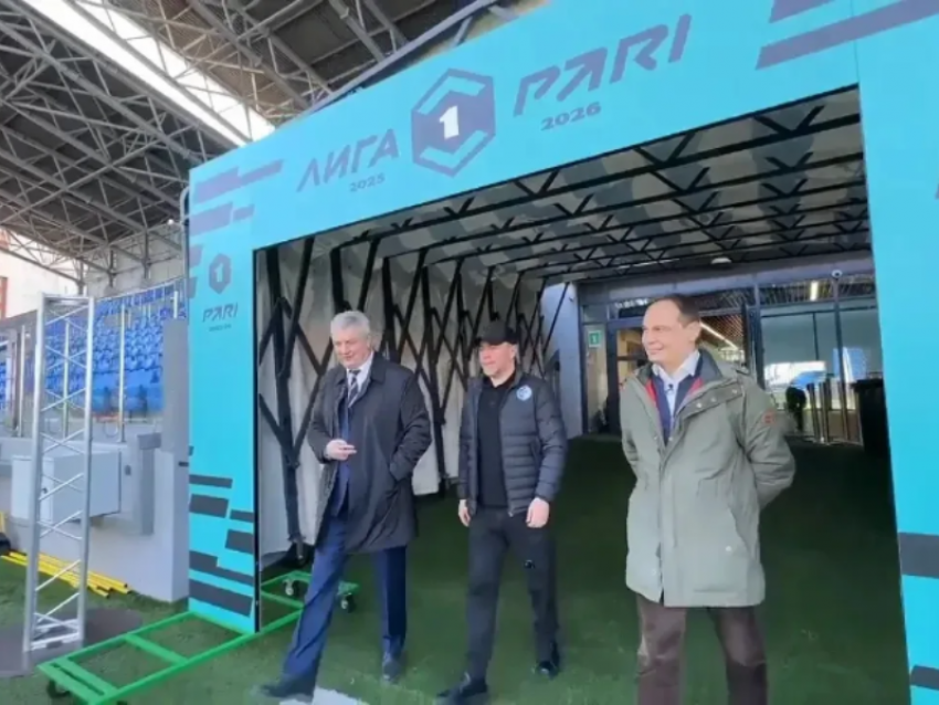  Когда закончится строительство нового стадиона для воронежского «Факела», рассказал глава региона