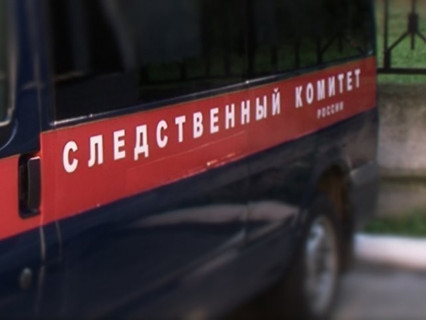Под Воронежем злоумышленник изнасиловал 15-летнего подростка и угнал автомобиль