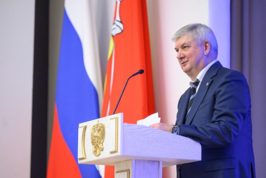 Эффективную систему поддержки участников СВО отметил воронежский губернатор