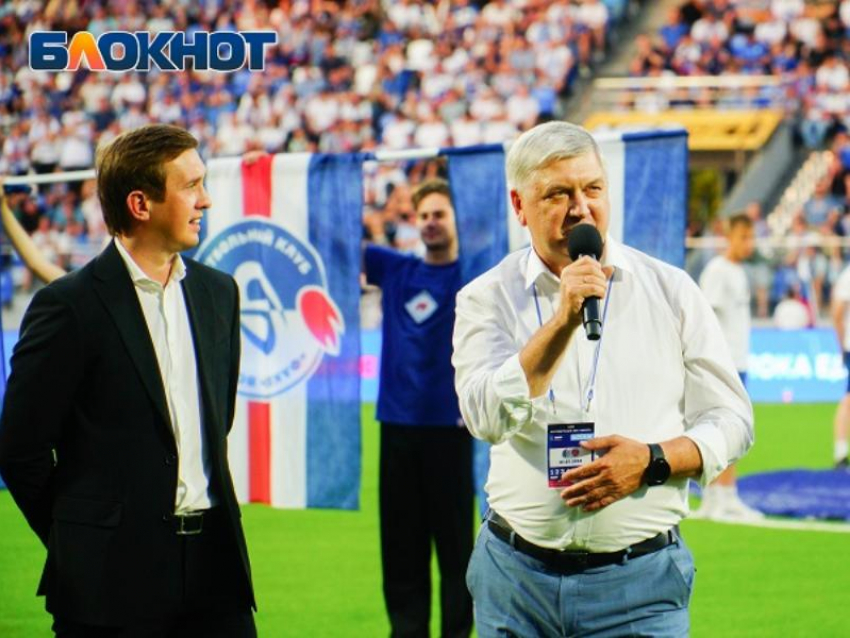 За что Александр Гусев извинился перед воронежцами на новом стадионе «Факела»