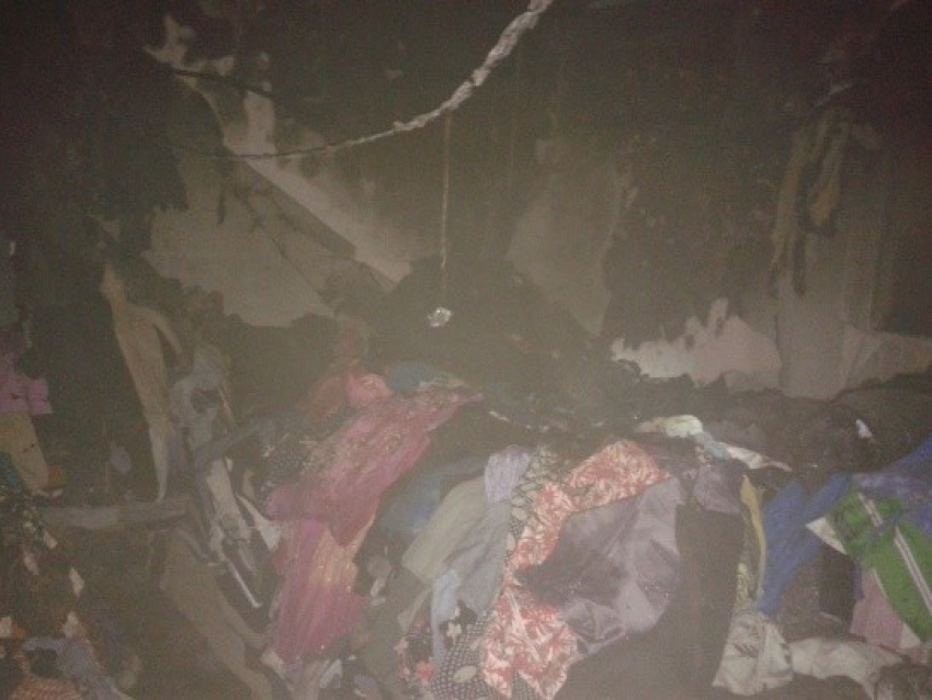 В Воронежской области на пожаре в магазине сгорела одежда
