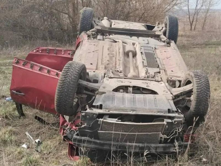 Смертельное ДТП произошло на трассе под Воронежем - опубликованы фото