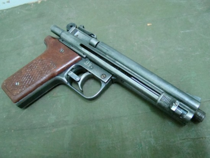 У жителя Воронежской области изъяли самодельное оружие