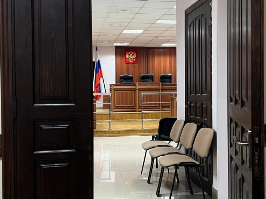 Шесть судей подали в отставку в Воронежской области 