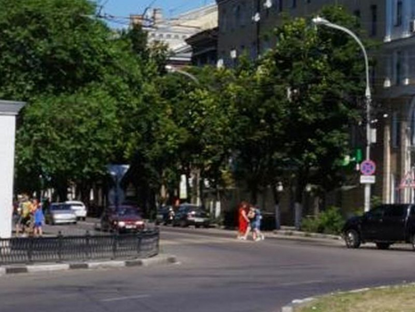 Как военная улица превратилась в университетскую в центре Воронежа