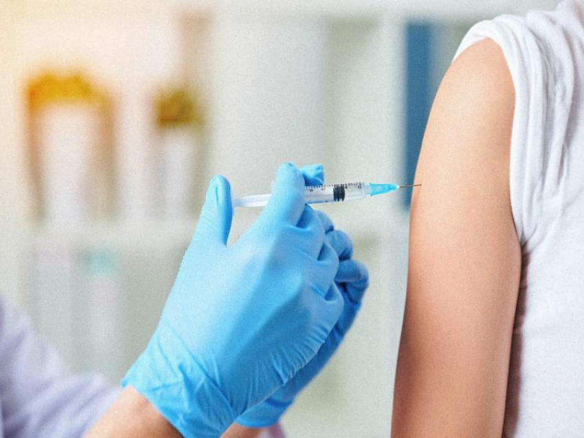 Более полумиллиона жителей Воронежской области привились от гриппа