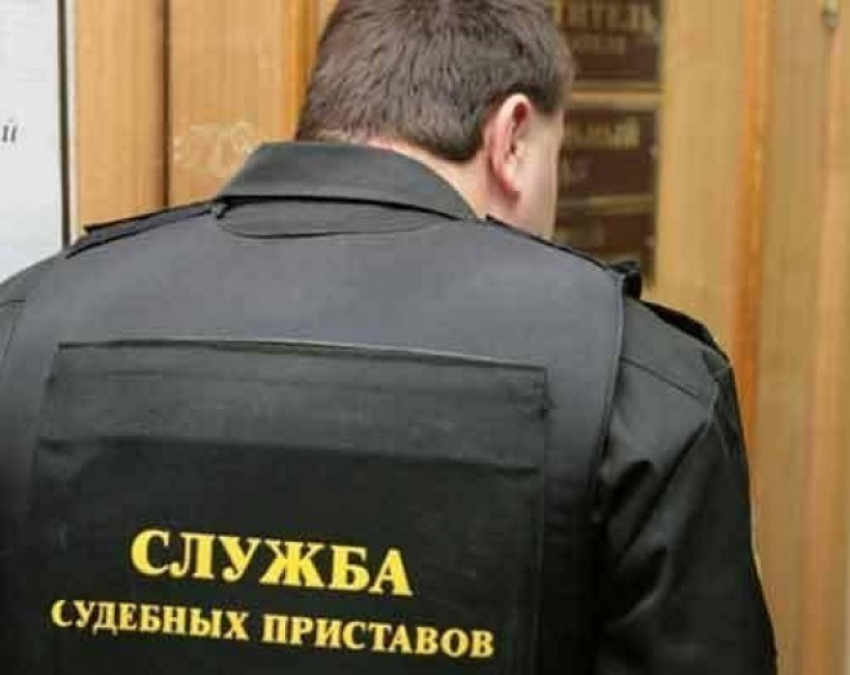 В Воронежской области фермер хотел подкупить пристава кругленькой суммой
