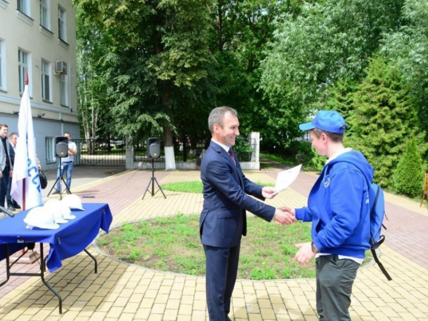 Воронежской горэлектросети привезли нового директора из Твери