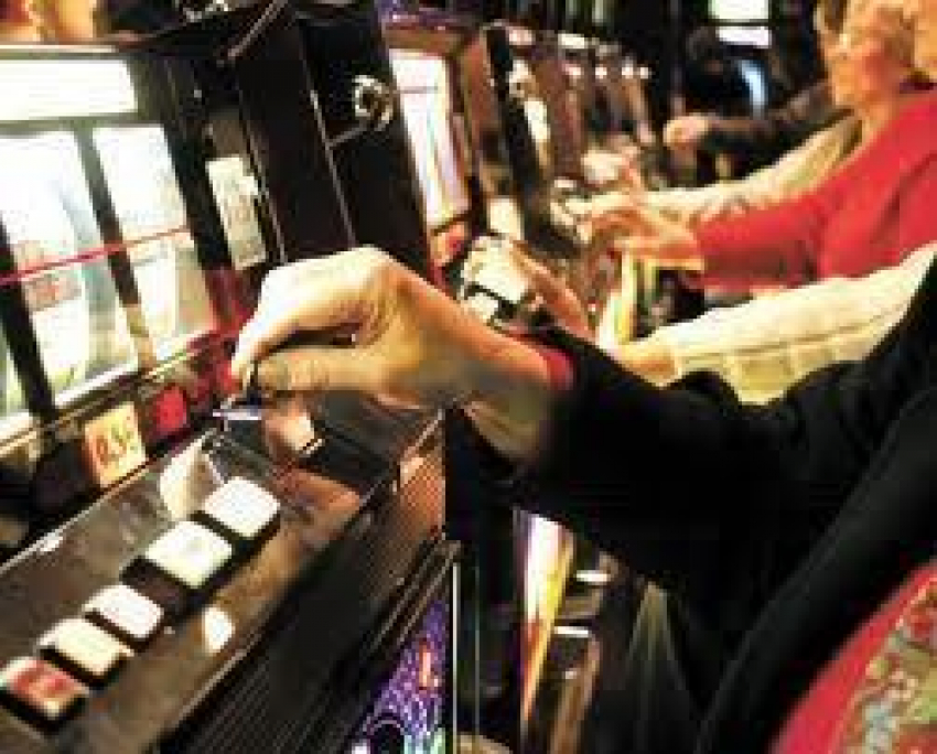 Незаконные игровые салоны в Воронеже под защитой полицейского управления по противодействию коррупции?