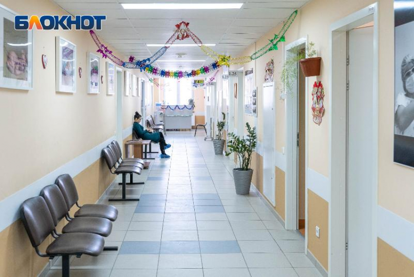 Воронежцы могут записаться к врачу через MAX 