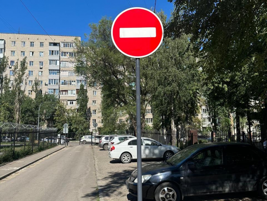 Дойдем до президента: действия застройщика возмутили жителей соседнего дома в Воронеже