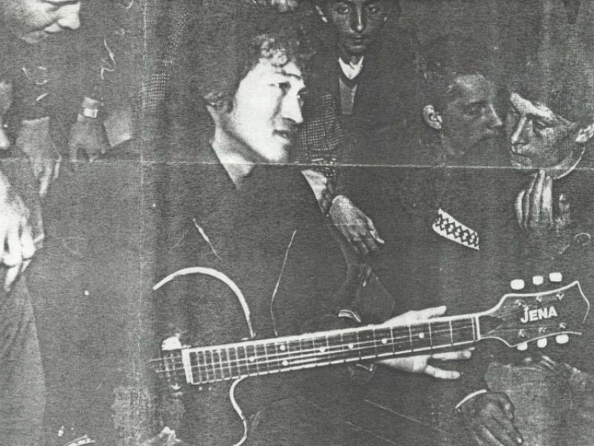 «Цой жив!»: как легенда русского рока покорила Воронеж 36 лет назад
