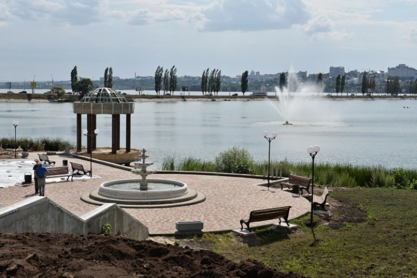 Рядом с воронежским водохранилищем появятся новый парк и 18-метровый фонтан