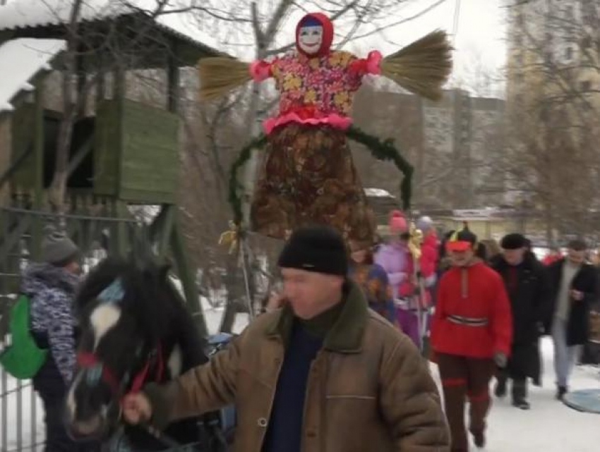 Как воронежцы проводили зиму на Соборном