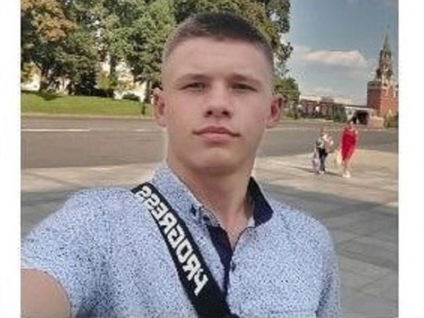 16-летний парень внезапно пропал в центре Воронежа