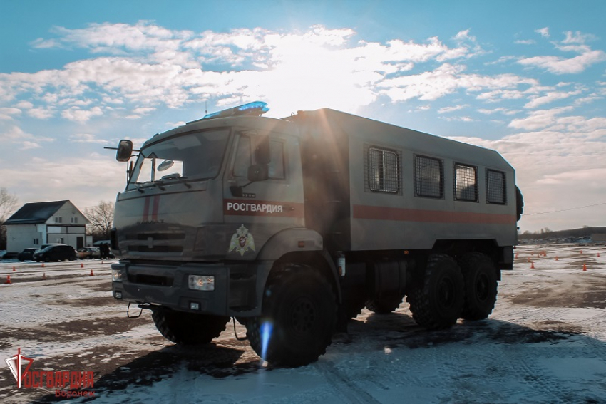 Боевые машины «Росгвардии» продемонстрировали свои возможности в Воронеже