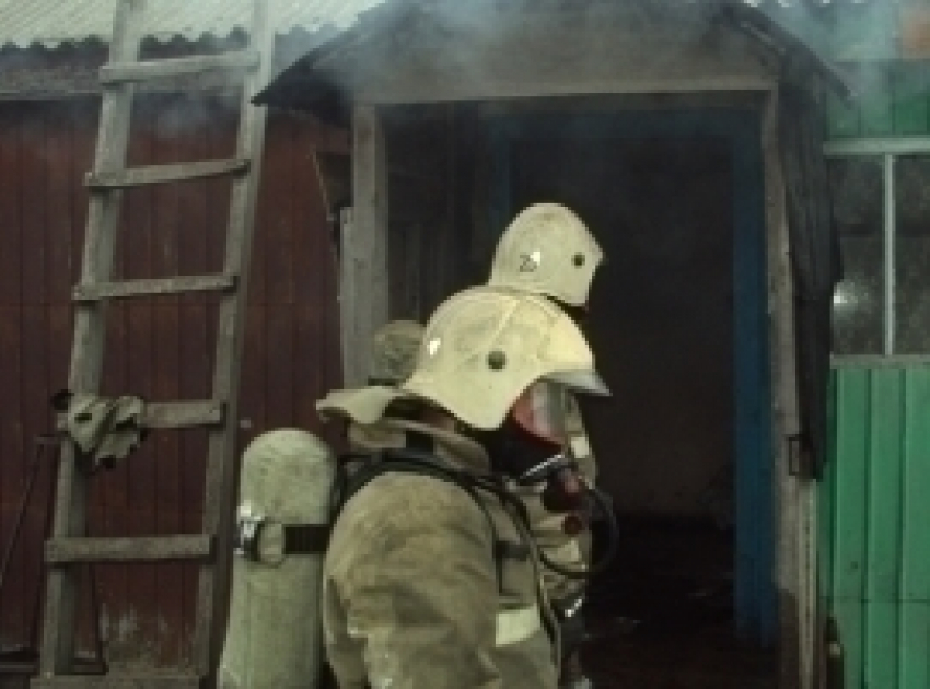 Во время пожара под Воронежем погиб мужчина
