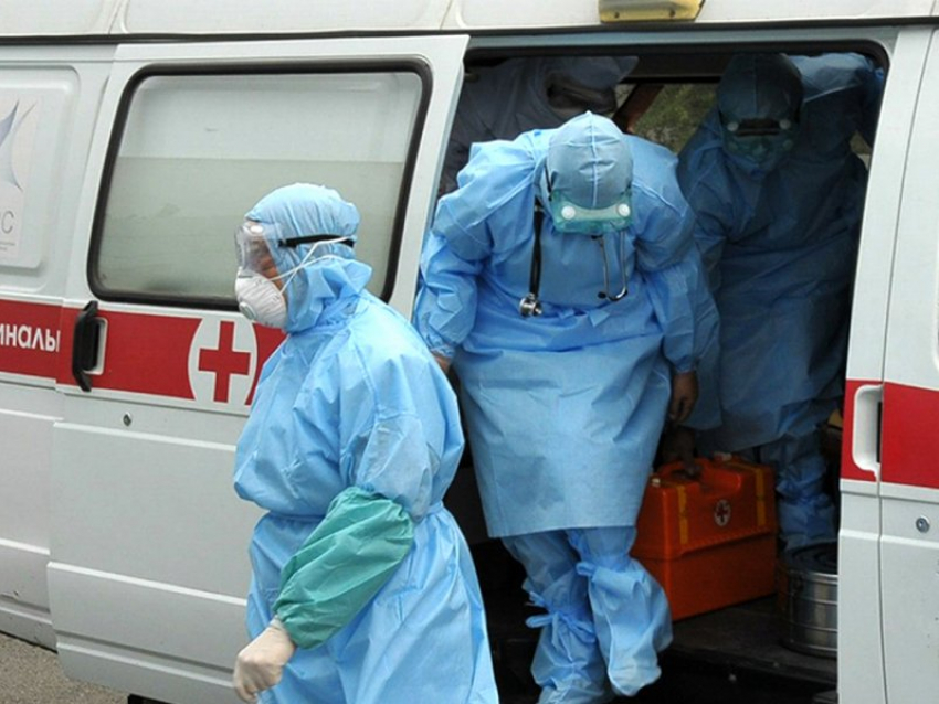 Шесть человек попали в воронежские больницы с подозрением на COVID-19