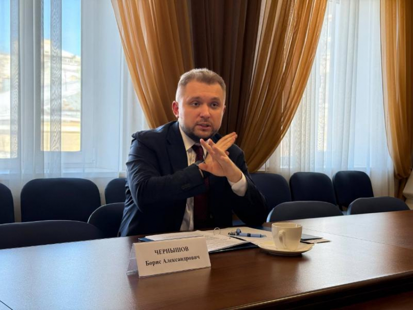 «Должна быть конкуренция» – что о замедлении телеграма думает вице-спикер Госдумы Борис Чернышов