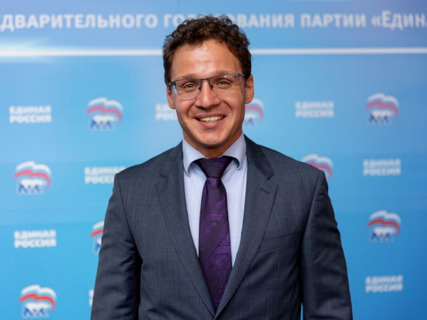В состав Генсовета «Единой России» вошел муж воронежского депутата
